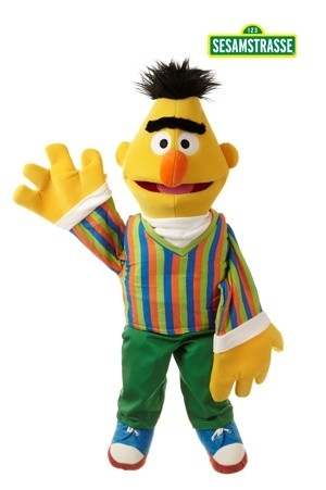 Κούκλα κουκλοθεάτρου Bert - SesameStreet 65εκ.